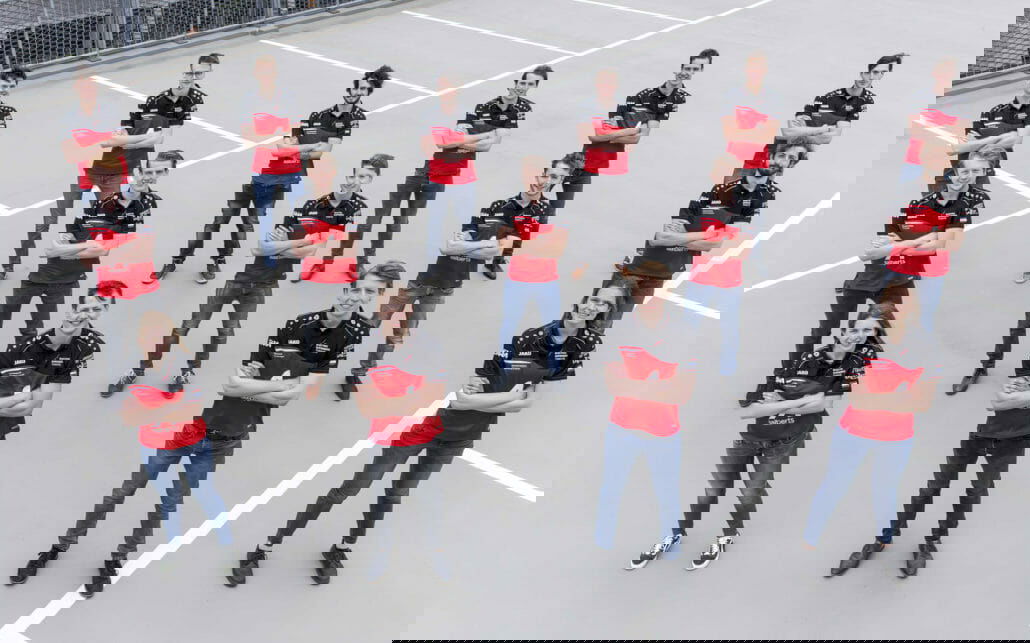 Dutch students build 200 hp electric motorcycle 31 Delta XE 3