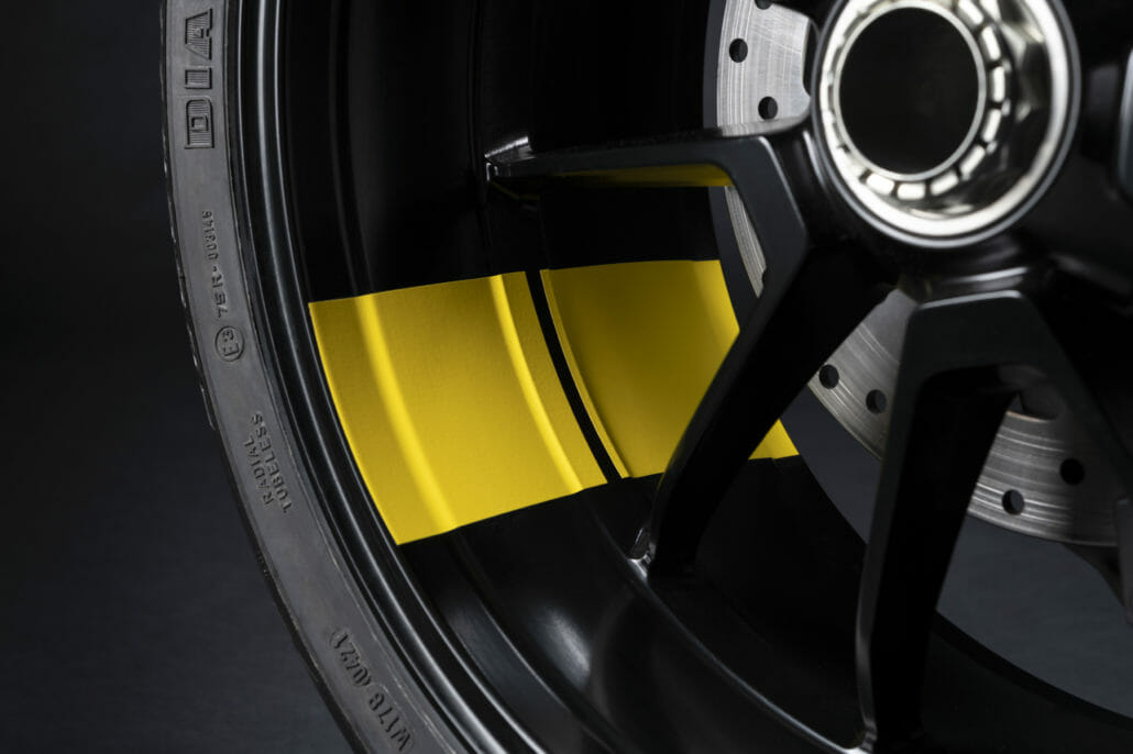 Ducati Diavel 1260 S Black and Steel 23