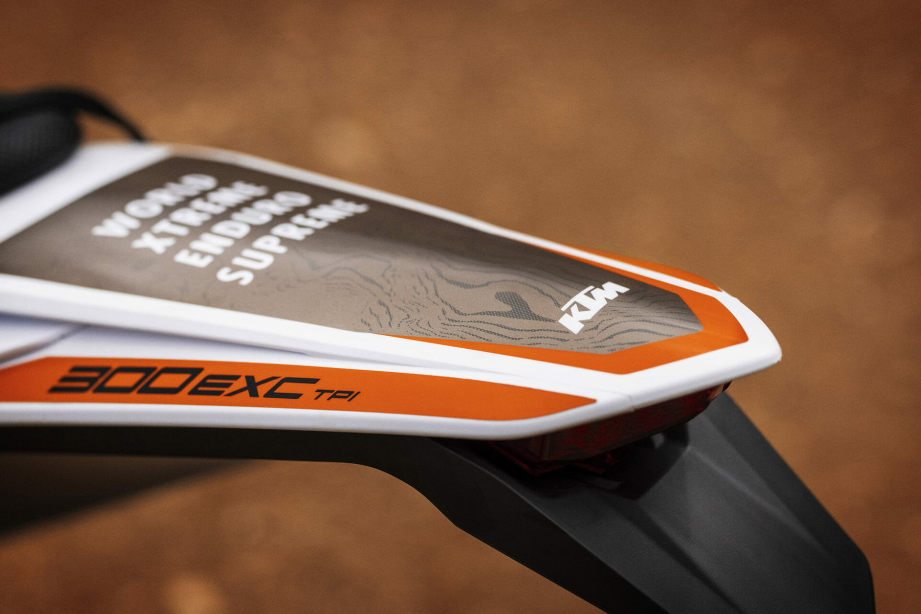 KTM Enduros Under Suspicion: What Really Lies Behind the "Alibi Registration" 3 KTM 300 EXC TPI im Gelaende