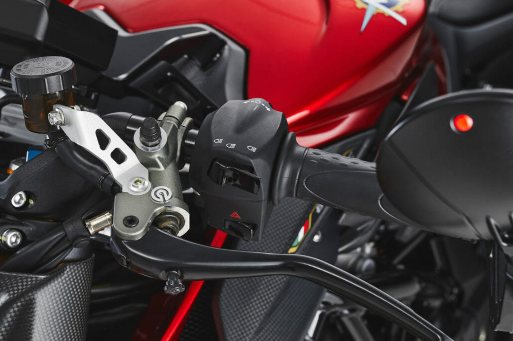 MV Agusta Brutale 1000 RR 2021 19