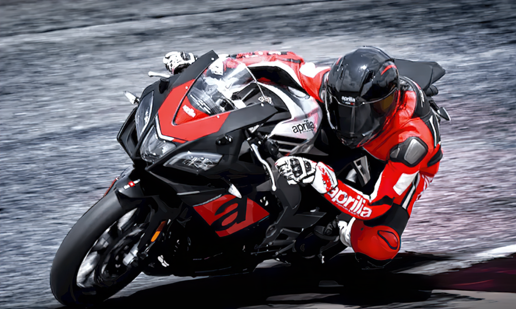 Aprilia GPR250R 1 1