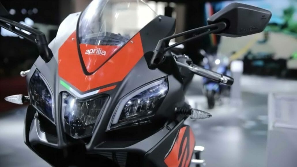 Aprilia GPR250R 9 1