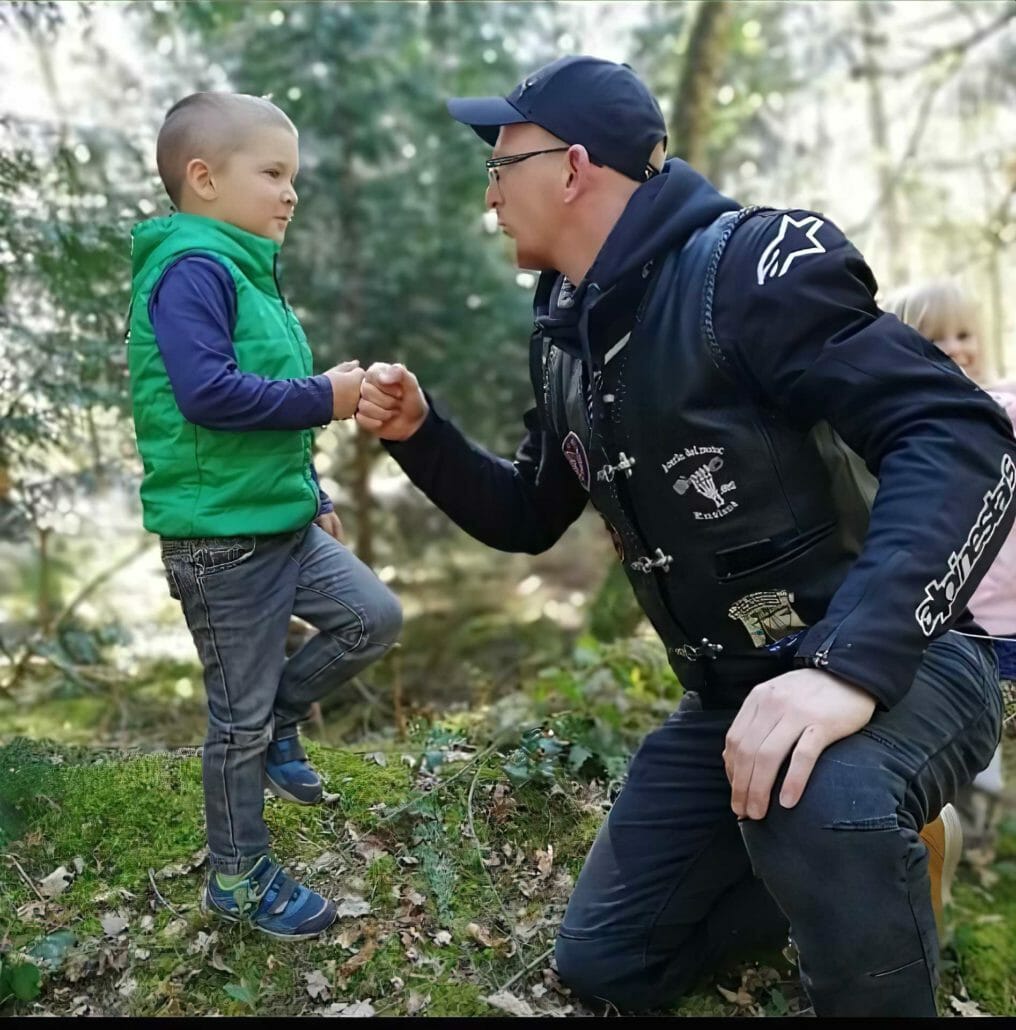 Biker fahren für krebskranken Kilian 4 Parade fuer Kilian 1