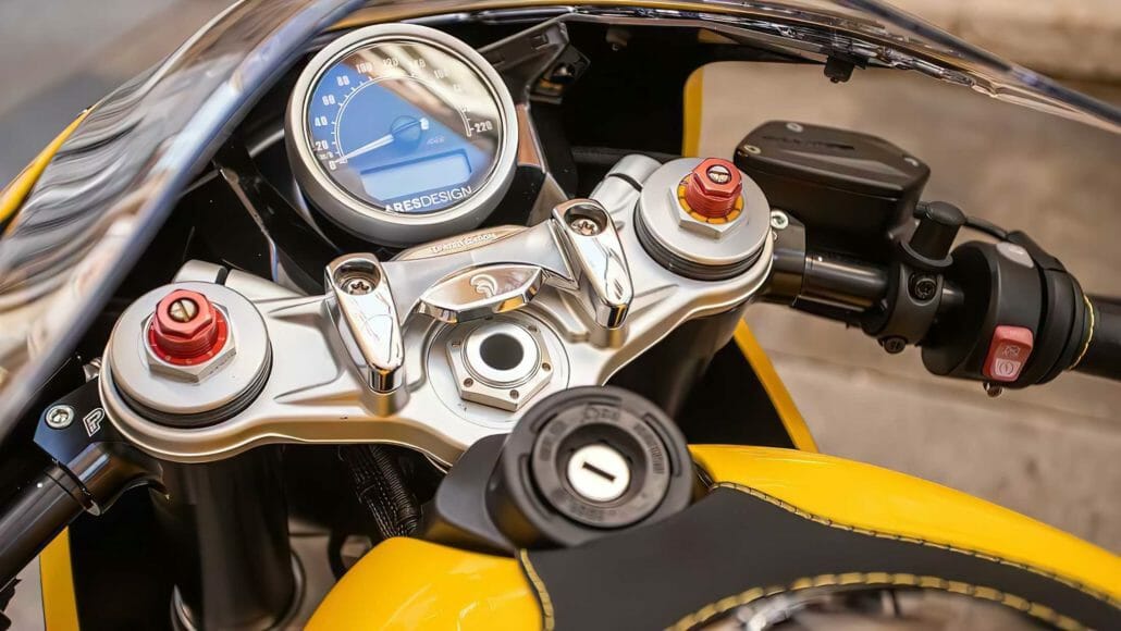 Ares Bullet - BMW R nineT as a retro racer 9 Ares Bullet – BMW R nineT 9