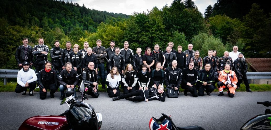 Curve_Writers fahren für Biker4Kids DSC00932 Kopie