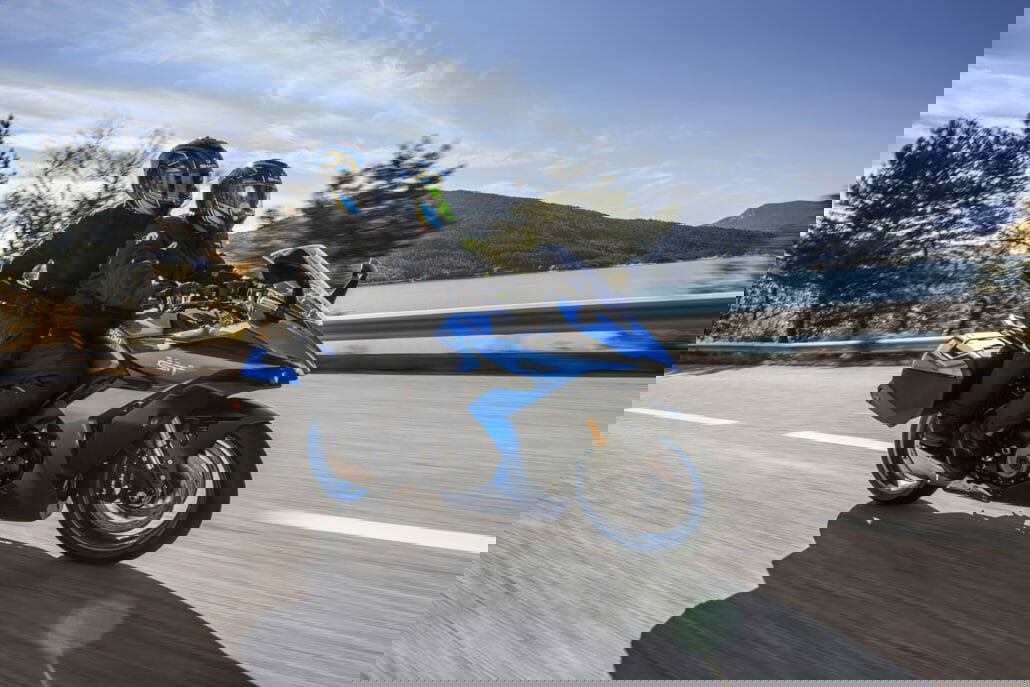 Die neue Suzuki GSX-S1000GT 38 GSX S1000GT M2 Action 68