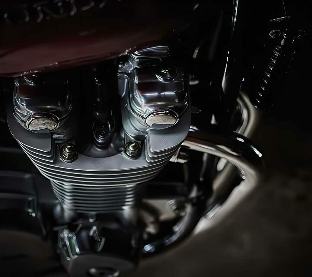 Honda CB1100 Final Edition - also the end of the air-cooled four-cylinder? 2 Honda CB1100 Final Edition 2 1