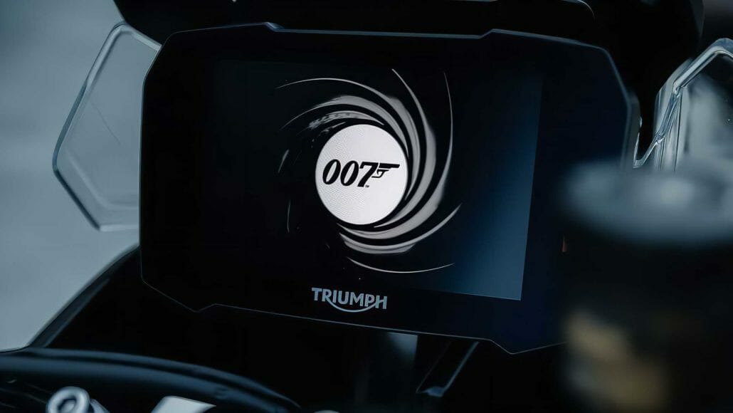 Triumph Tiger 900 Bond Edition 12 Triumph Tiger 900 Bond Edition 12