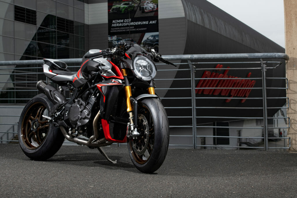 MV Agusta Brutale 1000 RR Nürburgring 4 BRUTALE 1000 NURBURGRING AMBIENT 3