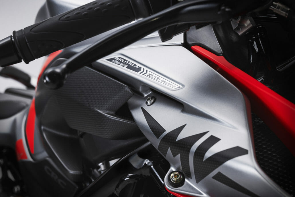 MV Agusta Brutale 1000 RR Nürburgring 16 BRUTALE 1000 NURBURGRING DETAILS 17