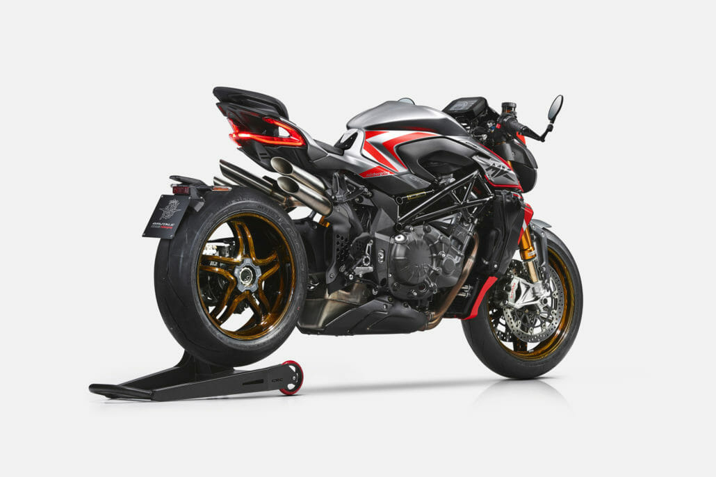 MV Agusta Brutale 1000 RR Nürburgring 33 BRUTALE 1000 NURBURGRING STUDIO 3
