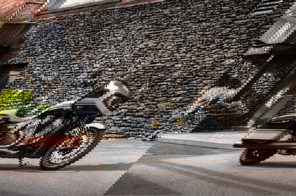 Indian Challenger Limited Jack Daniels Edition 2022 16 Indian Challenger Limited Jack Daniels Edition 2022 16