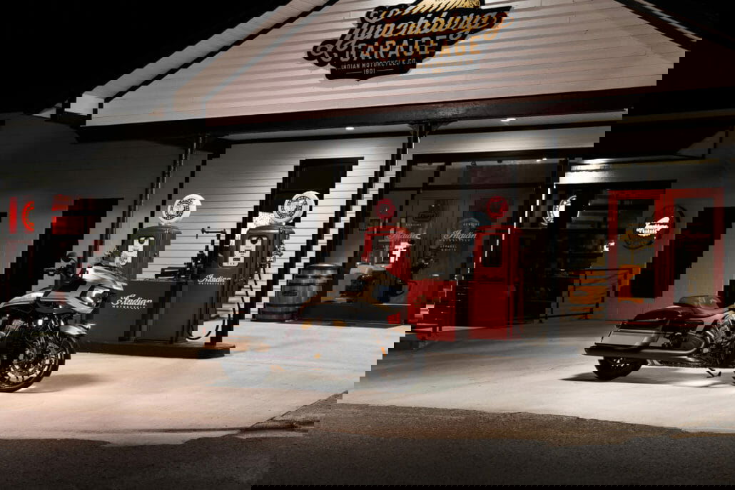 Indian Challenger Limited Jack Daniels Edition 2022 27 Indian Challenger Limited Jack Daniels Edition 2022 27