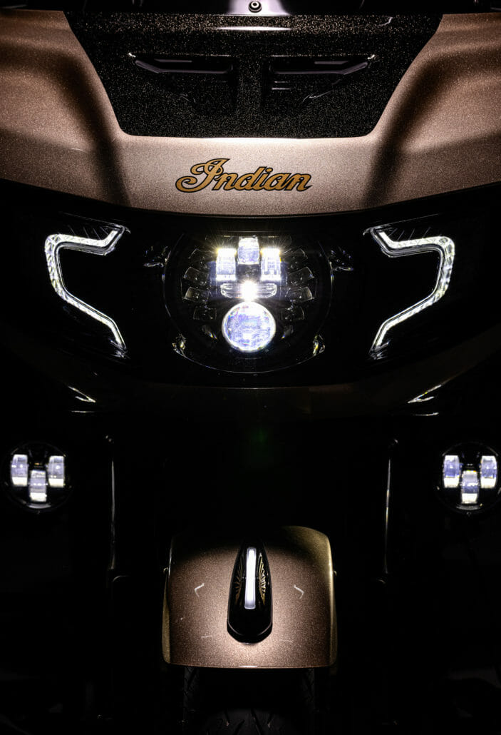 Indian Challenger Limited Jack Daniels Edition 2022 28 Indian Challenger Limited Jack Daniels Edition 2022 28