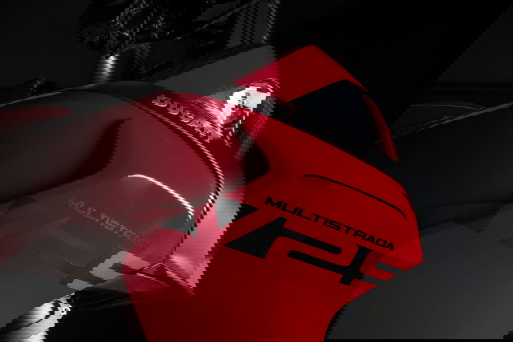 Ducati Multistrada V2 47 MY22 Ducati Multistrada V2S Red ST 39 UC338549 High