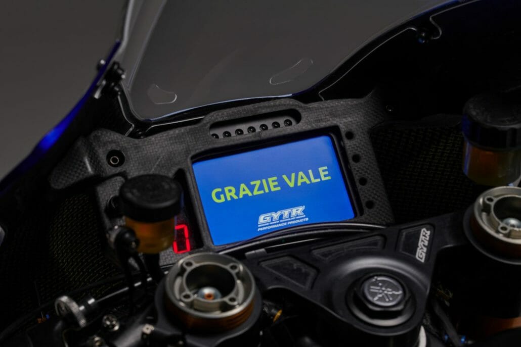 Yamaha R1 GYTR VR46 Tribute 3 2021 YAM VR46R1 EU GYTR DET 001 preview
