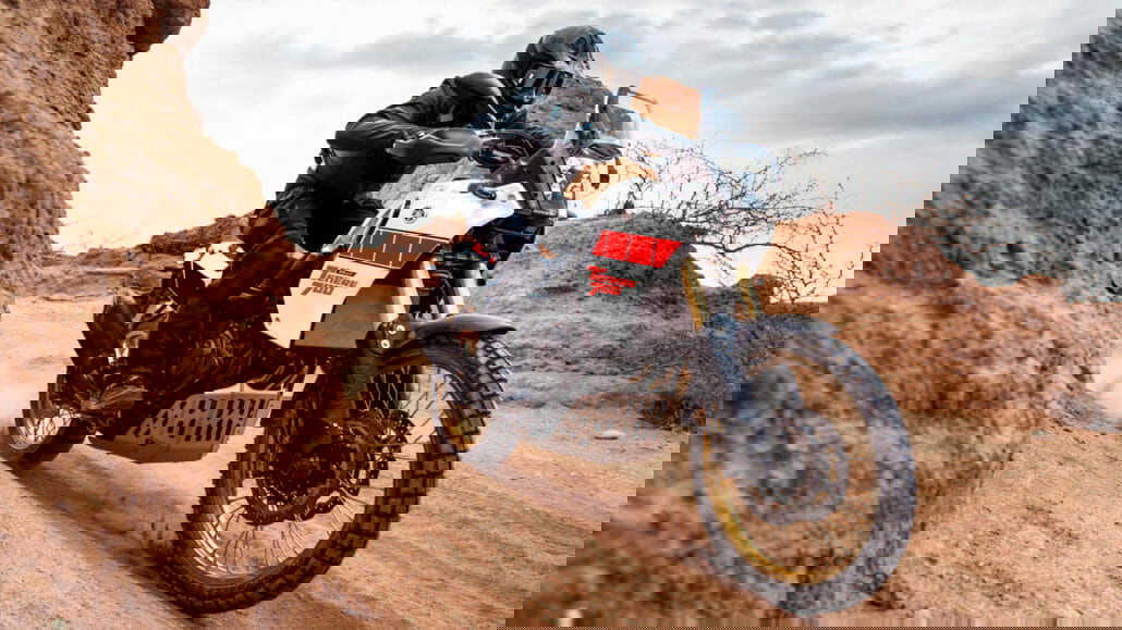 2022 YAM XTZ700SP EU RW ACT 007 03 preview