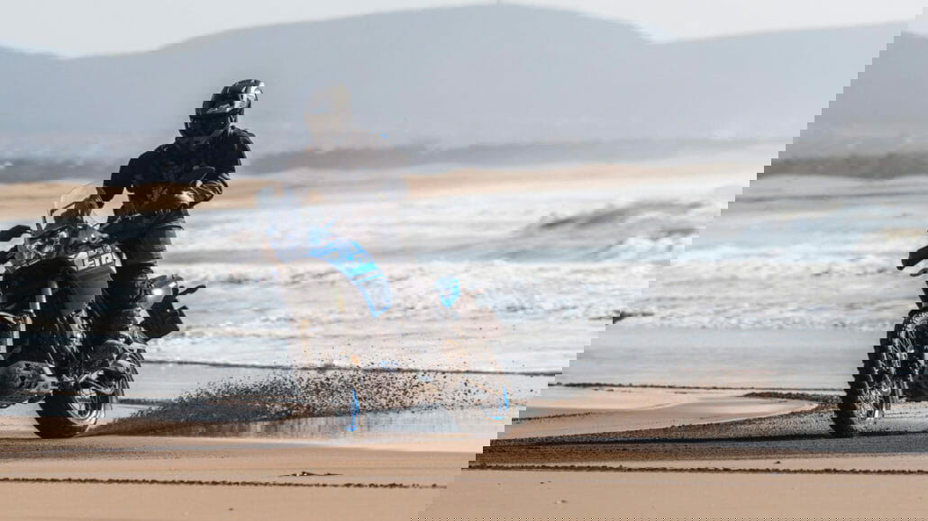 2022 YAM XTZ700 EU DPBMC ACT 002 03 preview