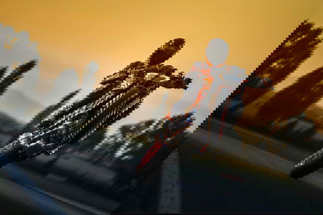 KTM 1290 Super Duke R and EVO for 2022 - The Beast Evolved 3 419420 MY22 KTM 1290 SUPER DUKE R and KTM 1290 SUPER DUKE R EVO Action