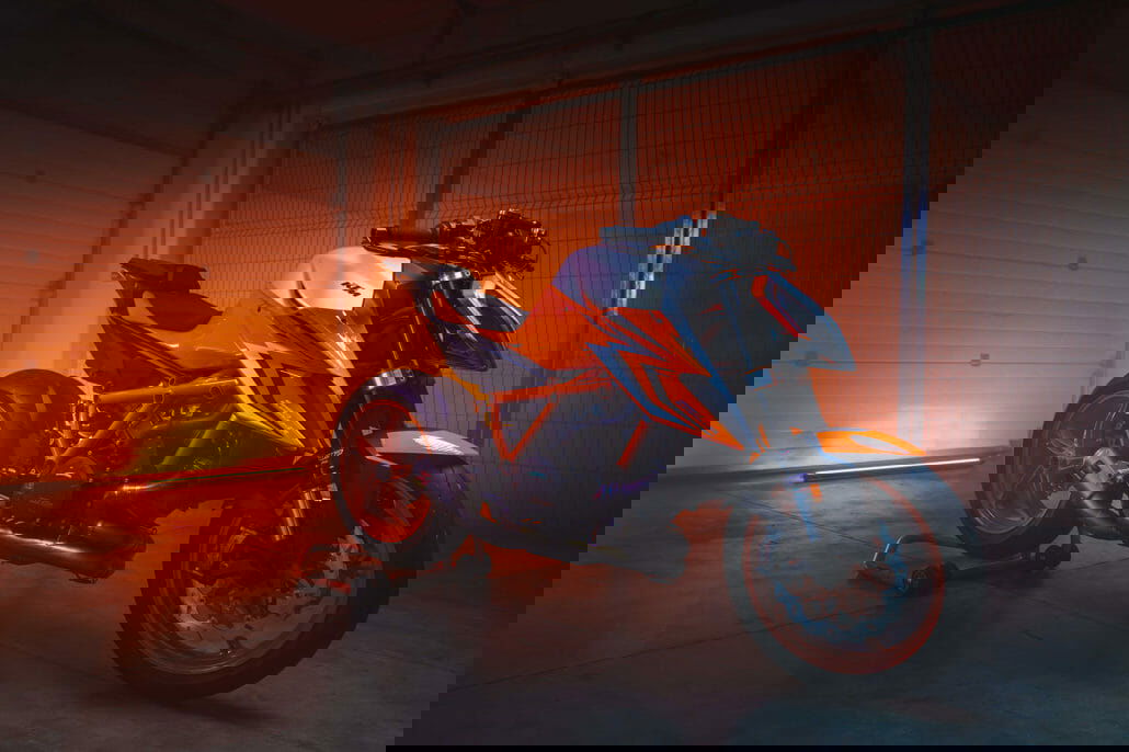 KTM 1290 Super Duke R and EVO for 2022 - The Beast Evolved 13 419899 MY22 KTM 1290 SUPER DUKE R and KTM 1290 SUPER DUKE R EVO Static