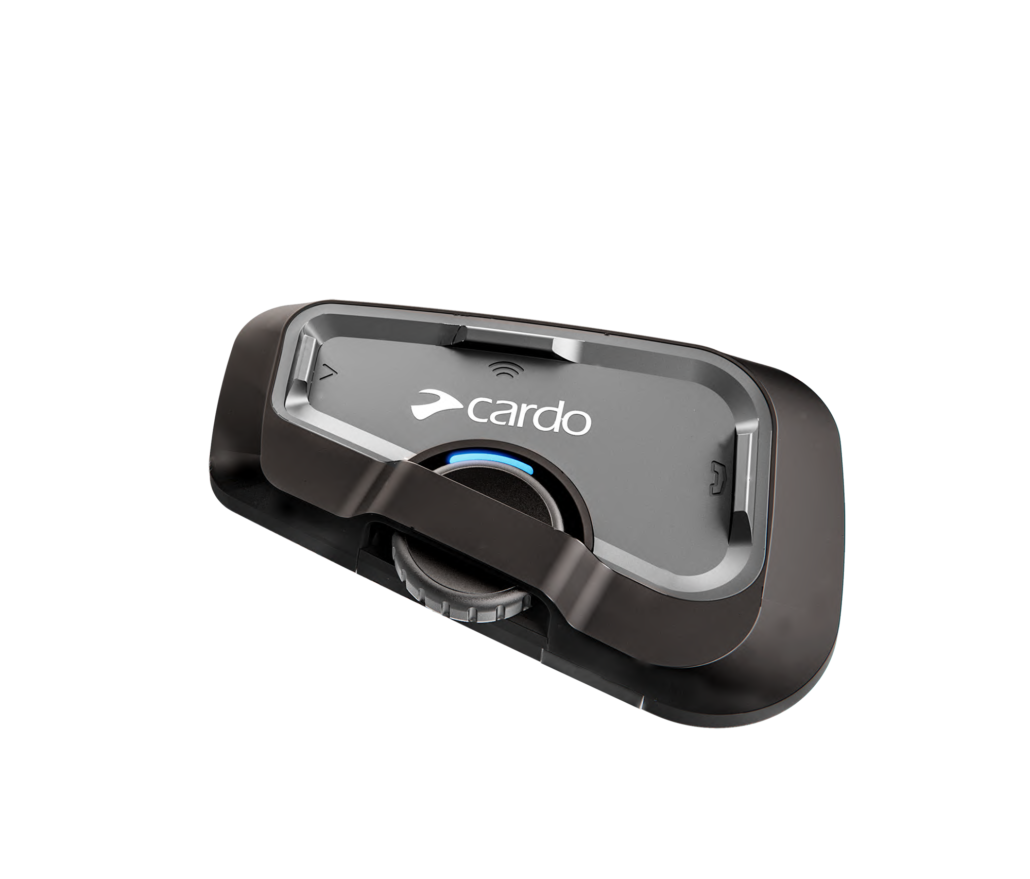 Freecom und Spirit – neue Kommunikationssysteme von Cardo 3 Cardo FREECOM 4x render 1