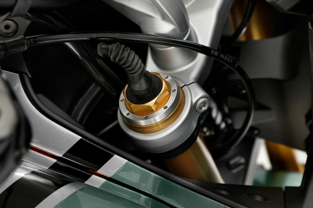 Moto Guzzi V100 Mandello 3 Moto Guzzi V100 Mandello 9