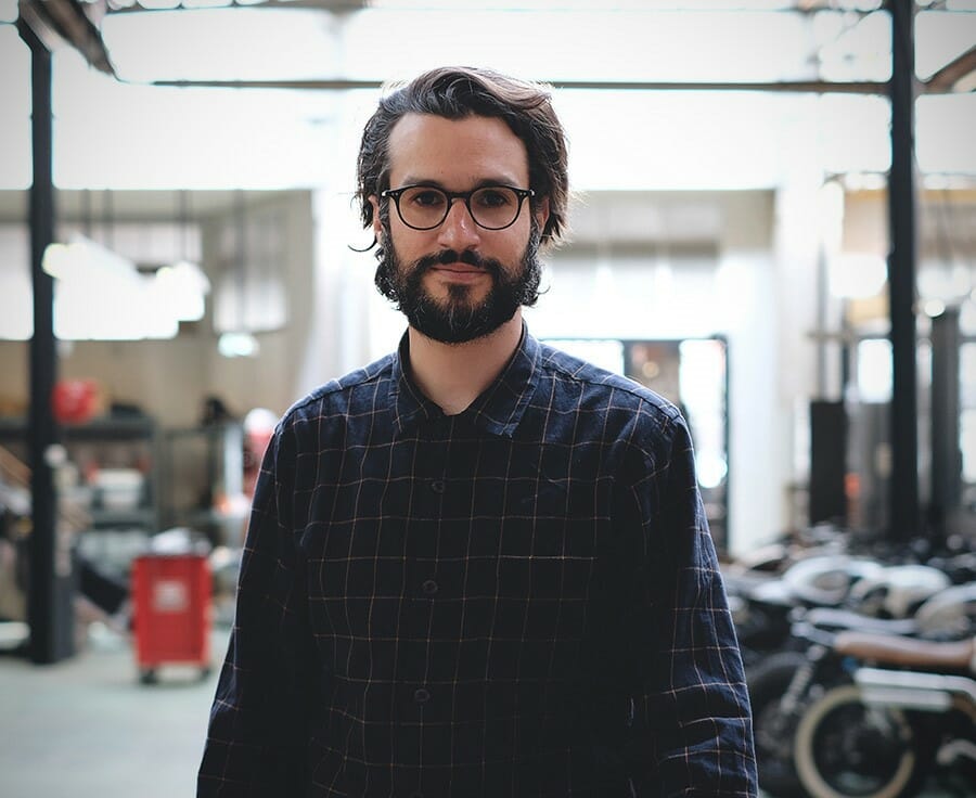 Decide about - and win a Custom Indian Chief 30 BAAK Motocyclettes 1