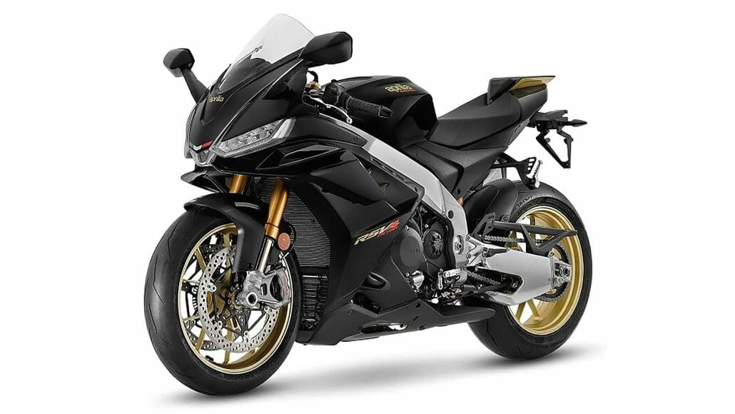 Aprilia RSV4 Factory Ultra Dark 2