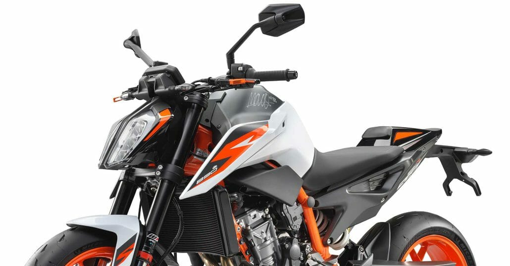 Motorcycle auction for a good cause 9 KTM Motorrad reference 6