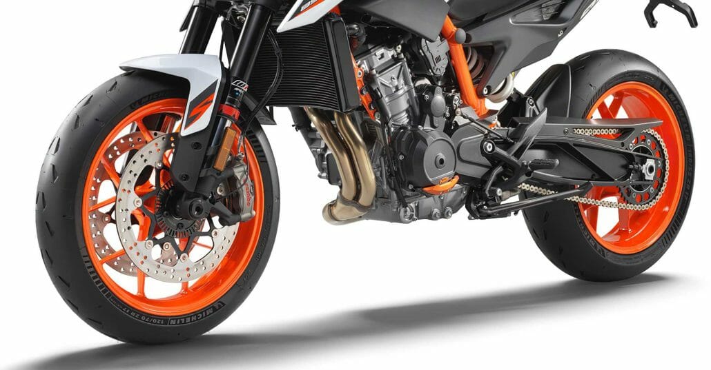 Motorcycle auction for a good cause 10 KTM Motorrad reference 7