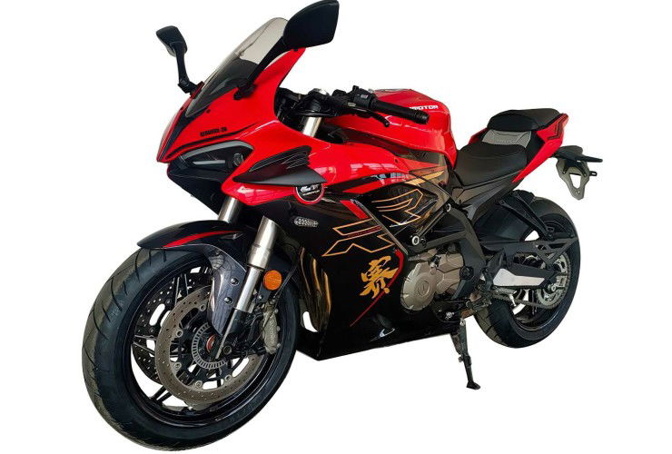 QJMotor revises its four-cylinder sports bike 48 QJMotor 650RR 2