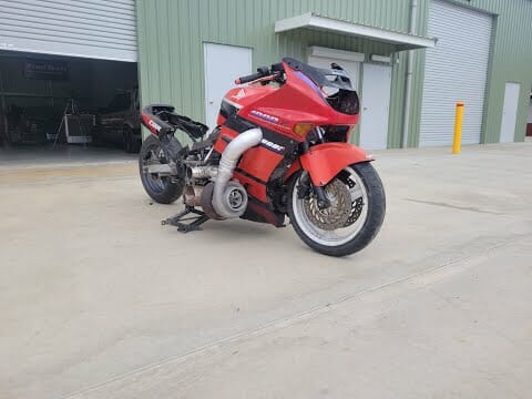 nicht schoen aber brachial und v