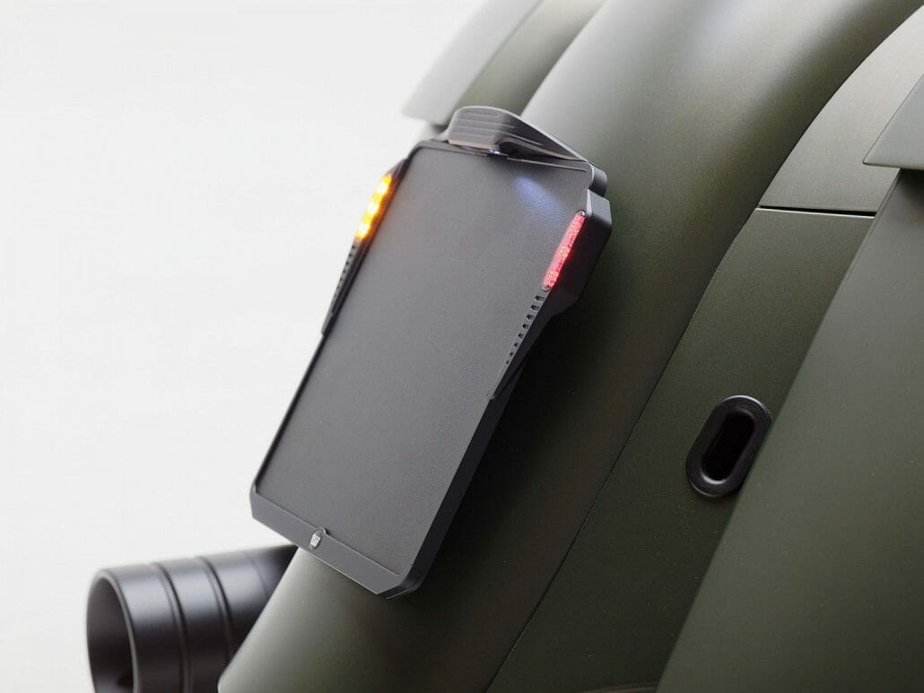 20211214 0202 indian springfield kennzeichenhalter mittig ed2ad521f8f99e7ad5957b776e4507fd 96dpi