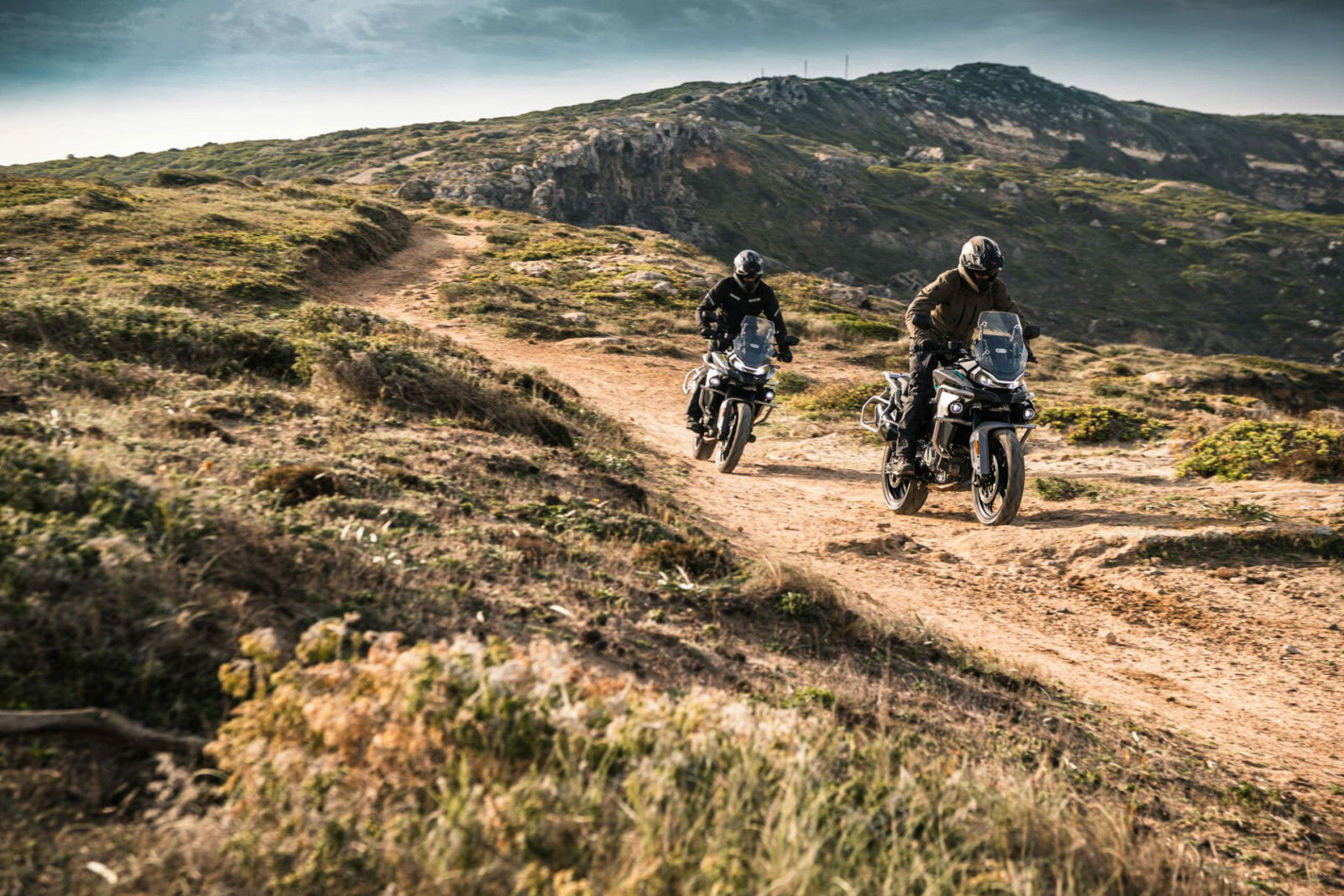 CFMoto is reportedly planning a large adventure bike with a three-cylinder engine. 25 CFMoto MT800 2021 11