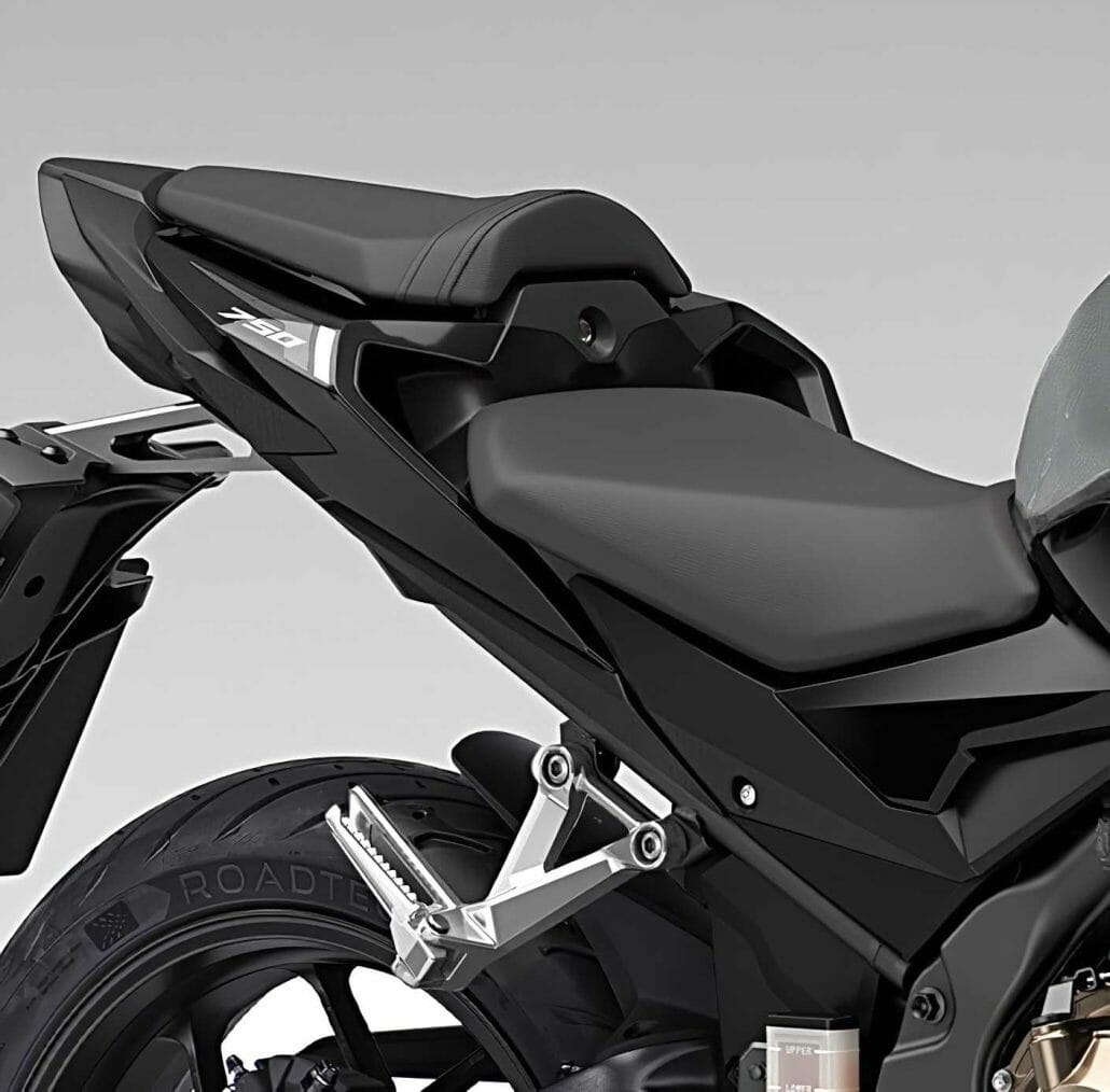 Could the upcoming Honda Hornet look like this? 55 Honda Hornet 4