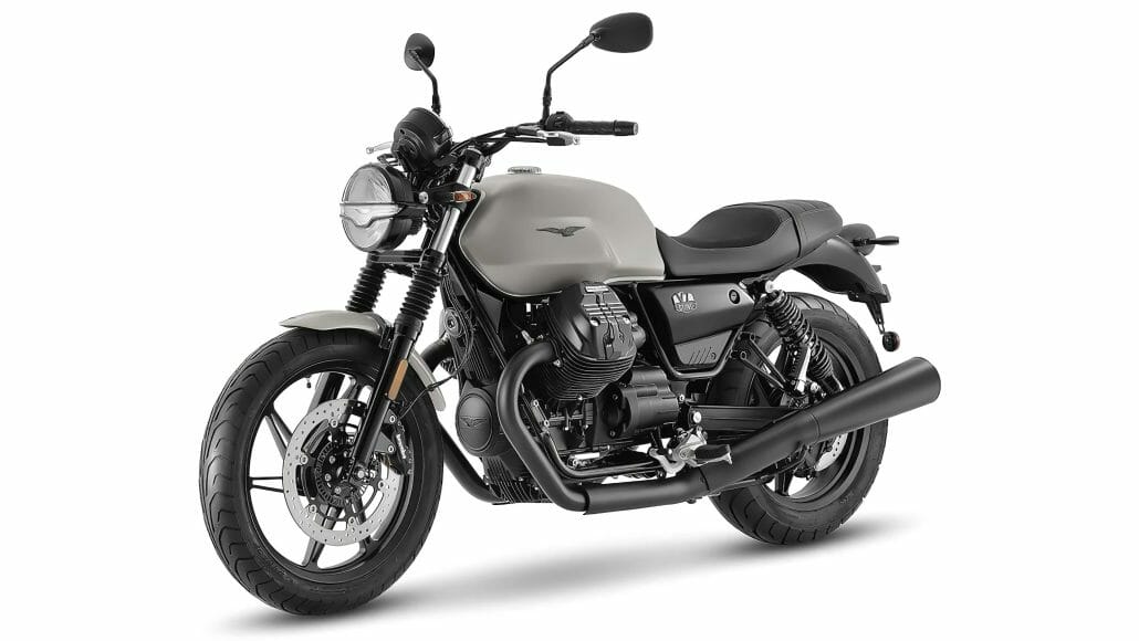 New colors for the Moto Guzzi V7 and V85 TT 11 Moto Guzzi V7 Stone grau aluminium 2022