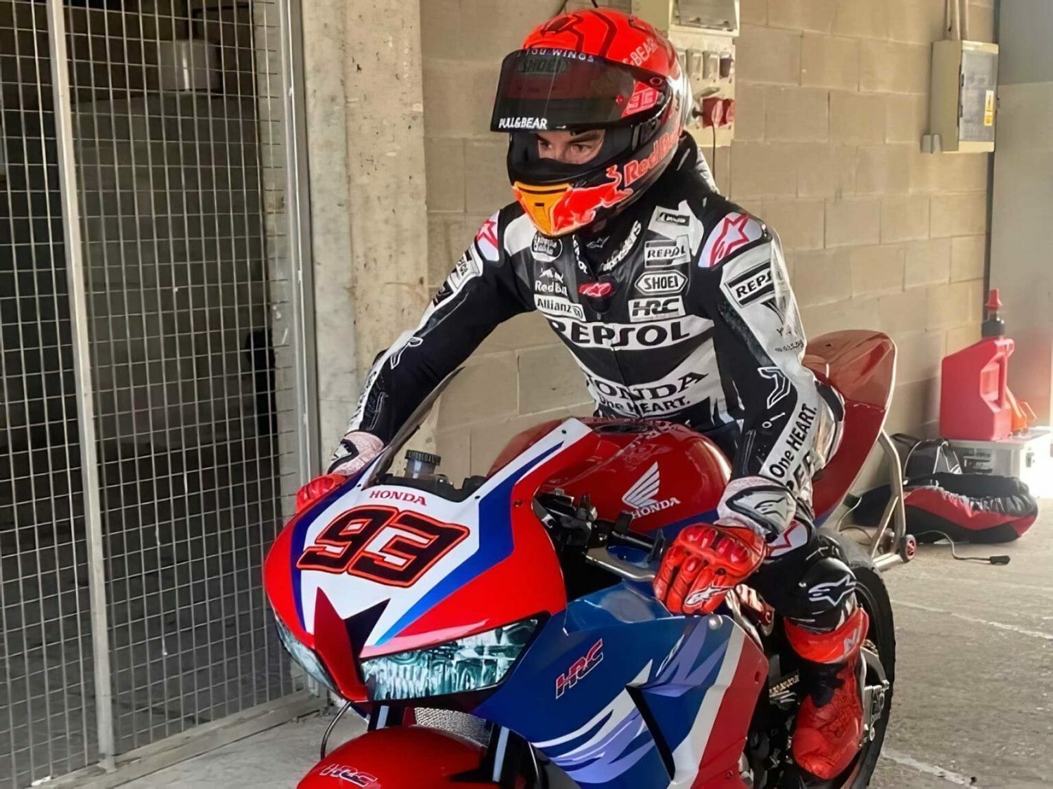 Marquez wieder auf dem Motorrad Marc Marquez Test CBR600RR