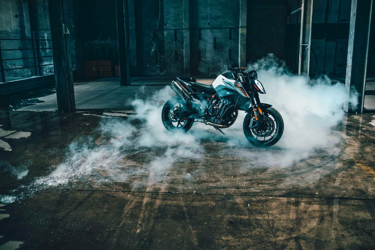 Die KTM 790 Duke kommt 2023 zurück 2023 KTM 790 DUKE 4 1