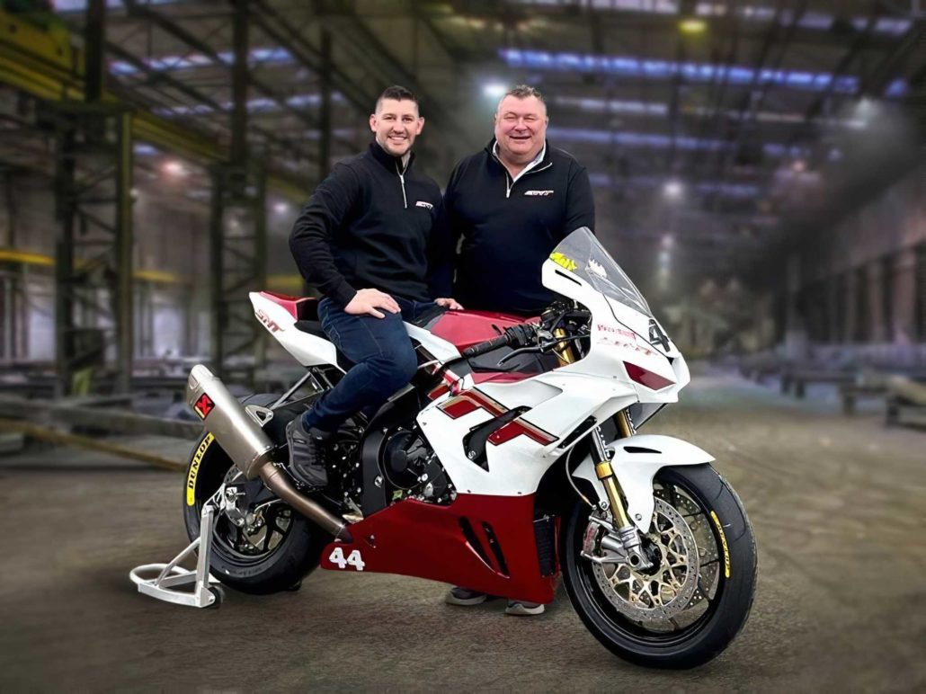SMT Racing returns to the Isle of Man TT in 2023 with Rob Hodson 40 ROB HODSON JOINS SMT RACING FOR TT 2023