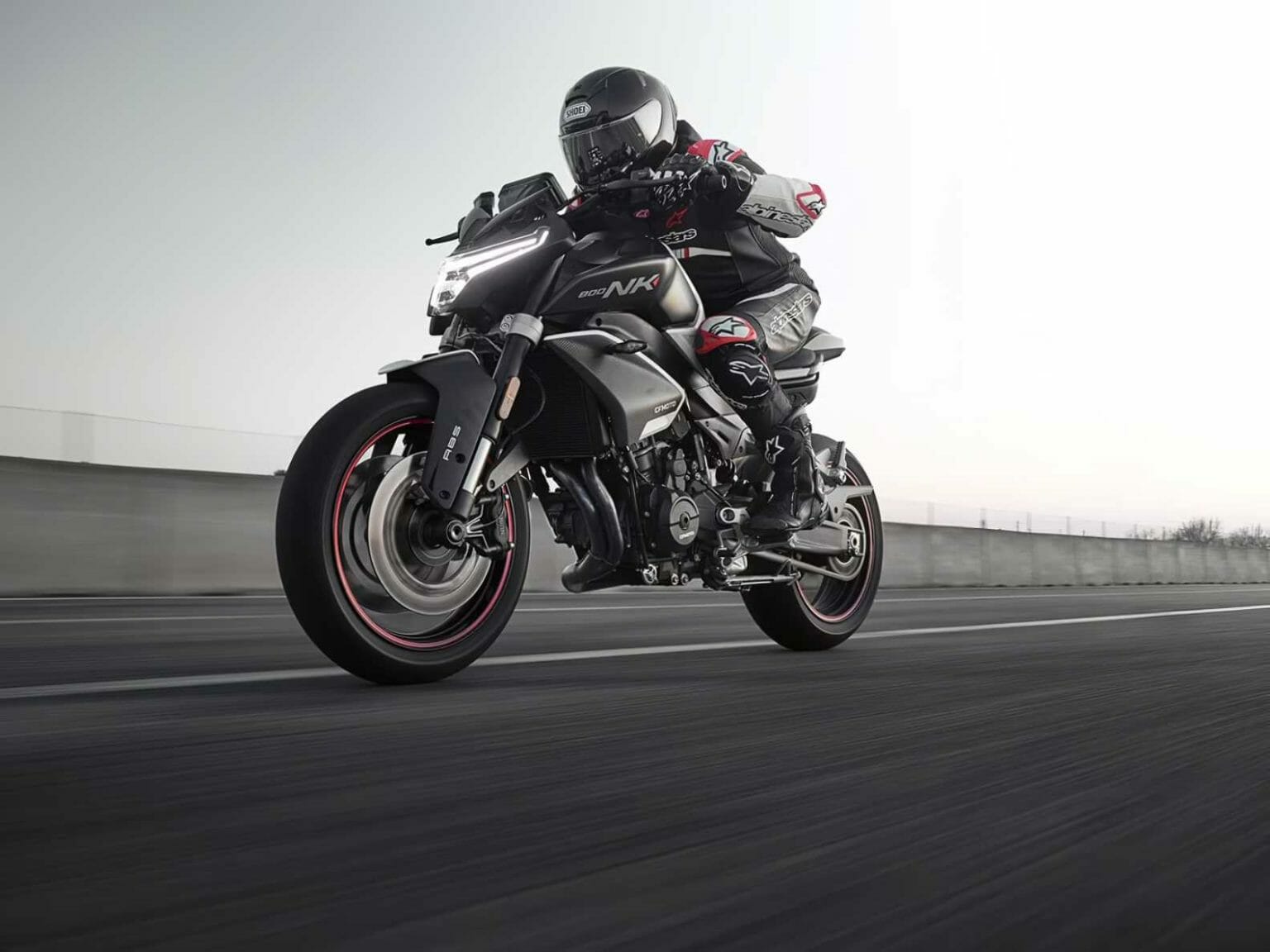 CFMoto 800NK: Revolutionäres KTM-angetriebenes Naked-Bike startet in China CFMoto 800NK 3