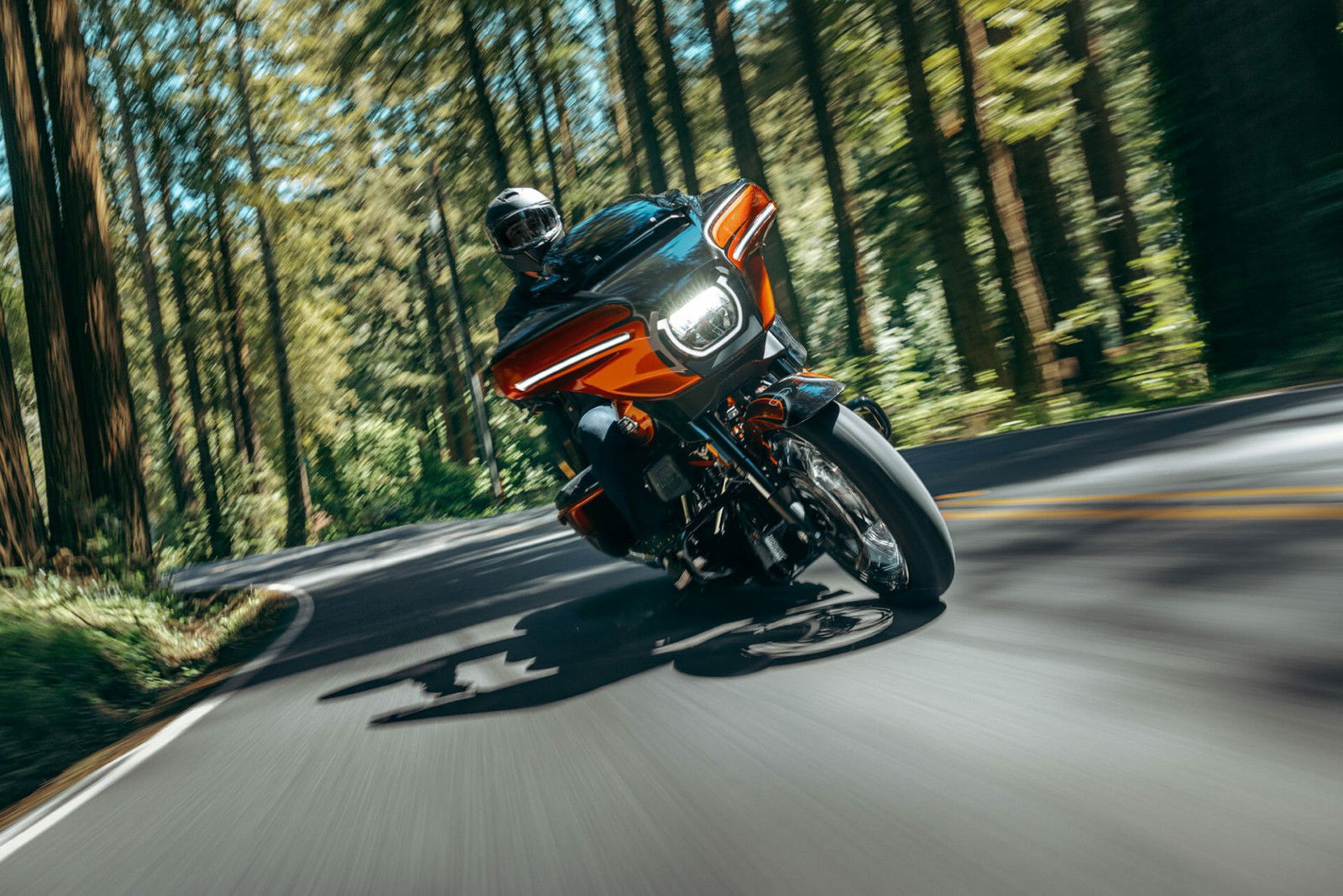 Design trifft Dynamik: Harley-Davidson CVO Street Glide in neuem Glanz 25 Harley Davidson CVO Street Glide 2023 38