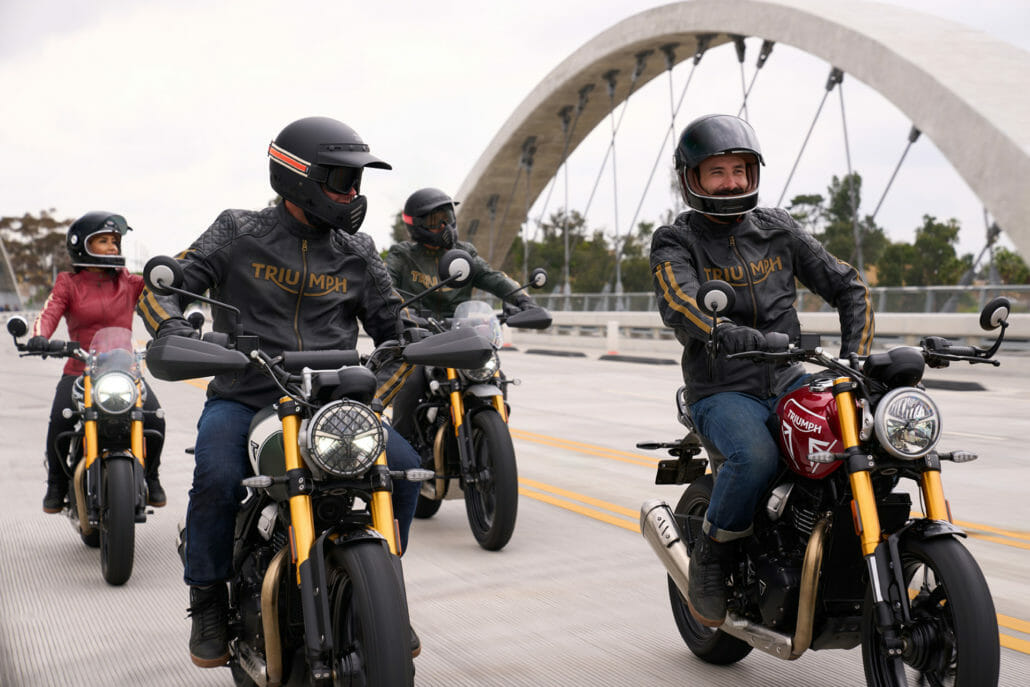 Triumph Speed 400 Fahraufnahme