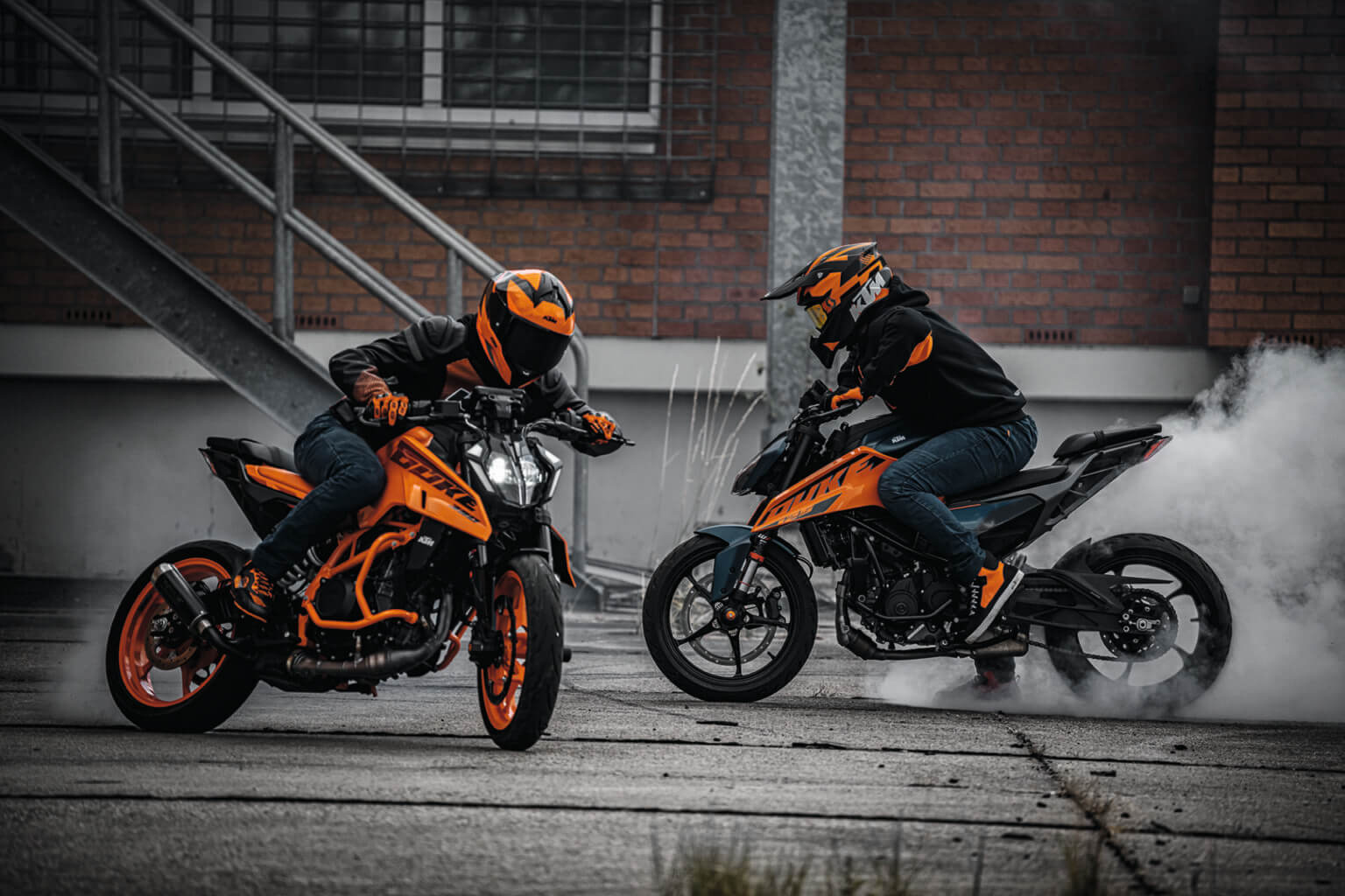 The 2024 KTM 390 DUKE: Where innovation meets performance KTM 125 u 390 Duke 2024 2