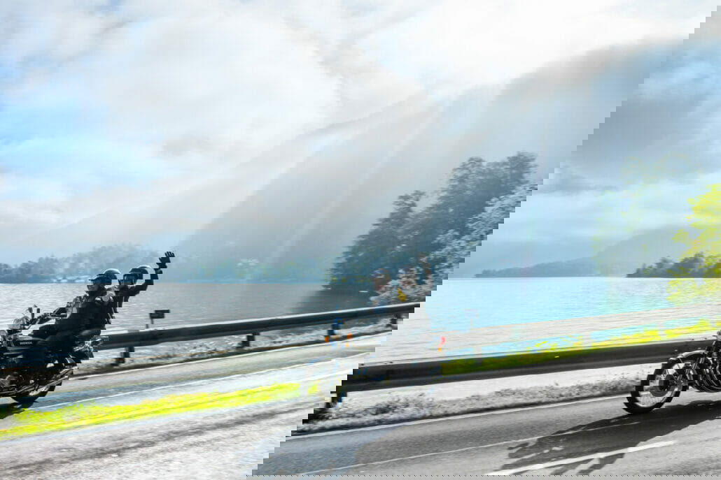 Bei traumhaften Spaetsommerwetter fuehrte die ADAC Oldtimer Wanderung auf den schoensten Strecken durch das Traunsee Almtal