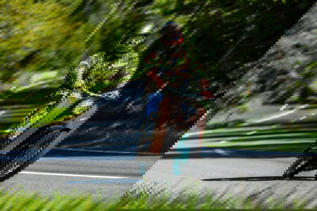 Eine Simson Schwalbe K 5 12 N von 1984 Bei der ADAC Classic meets Traunsee sind vom Roller bis zum Chopper alle Zweiraeder willkommen