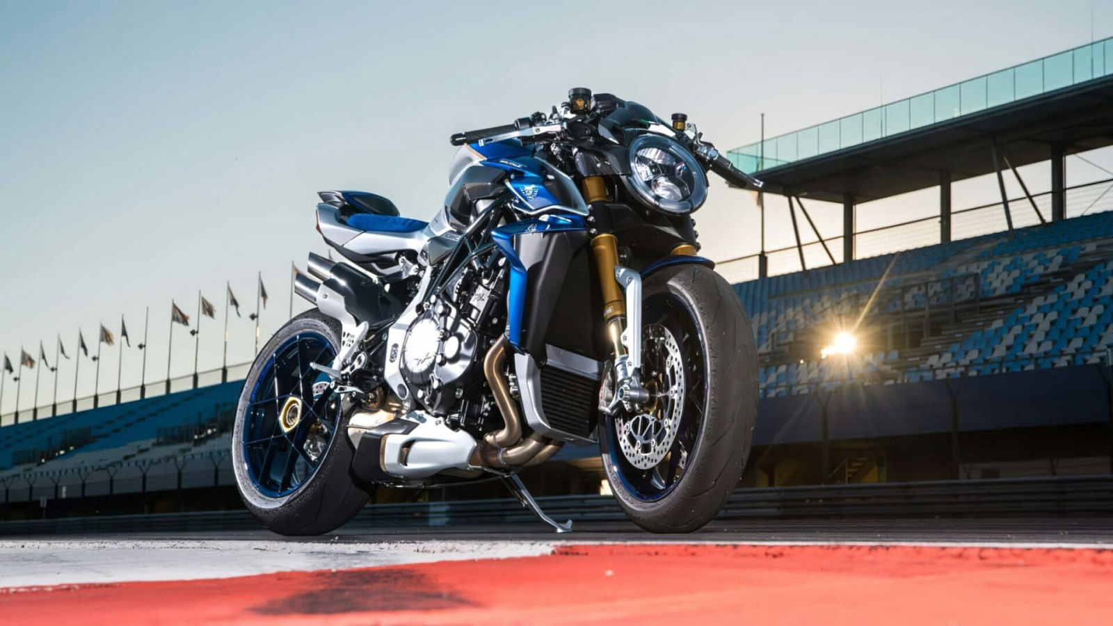 MV Agusta Brutale 1000 RR Assen: Ein Nostalgietrip auf Rädern 25 MV Agusta Brutale 1000 RR Assen 2024 17