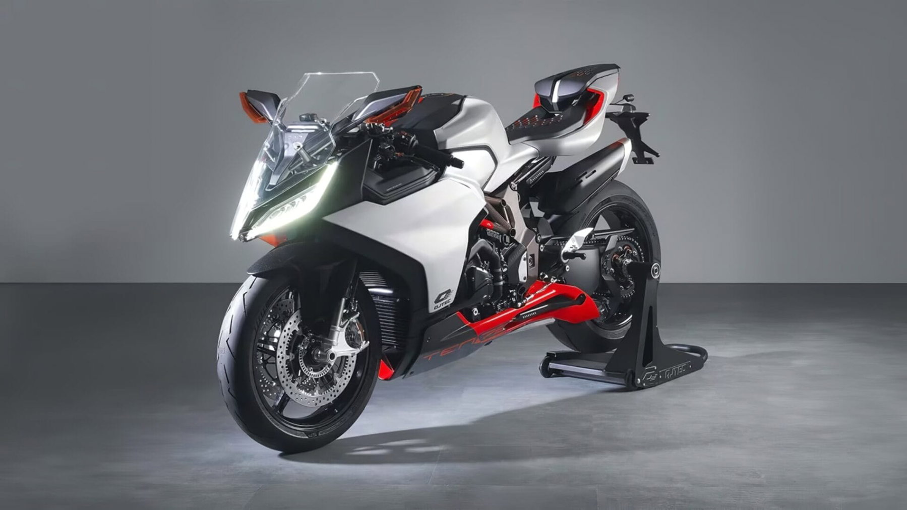 QJMotor SRK 1000 RC 2024