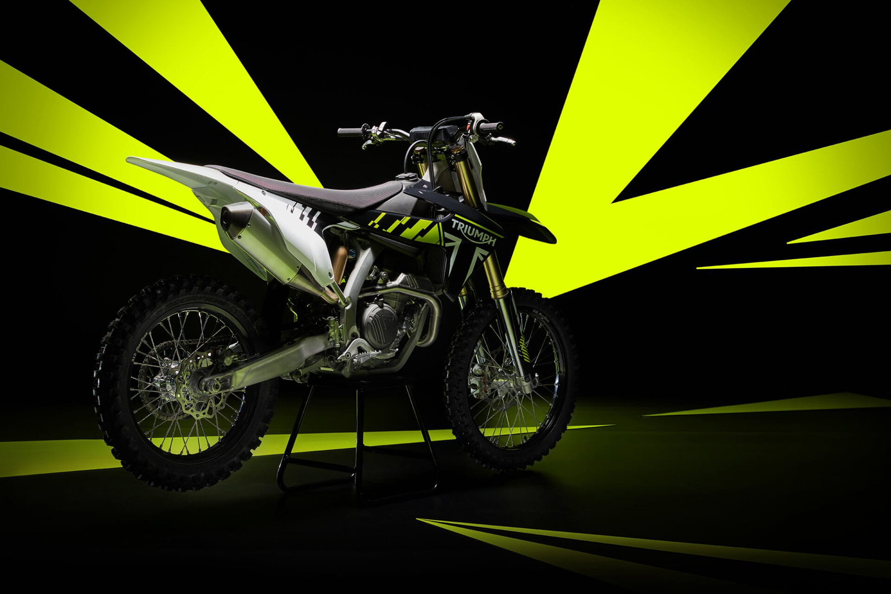 Triumph TF-250 X 2024