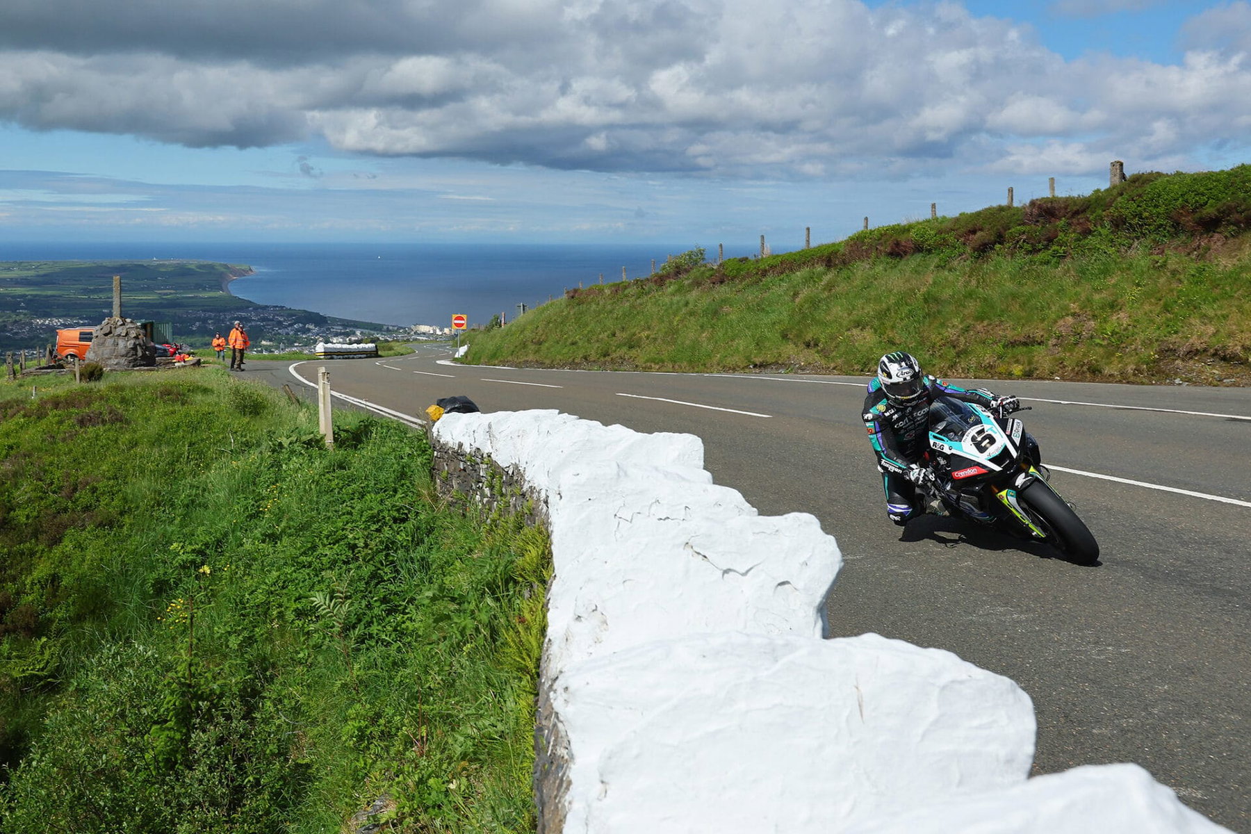 Isle of Man TT 2026: Will Michael Dunlop Ride the Senior Race on Ducati or Honda? 5 Michael Dunlop auf Honda bei Guthries während des freien Trainings zur Isle of Man TT 2024