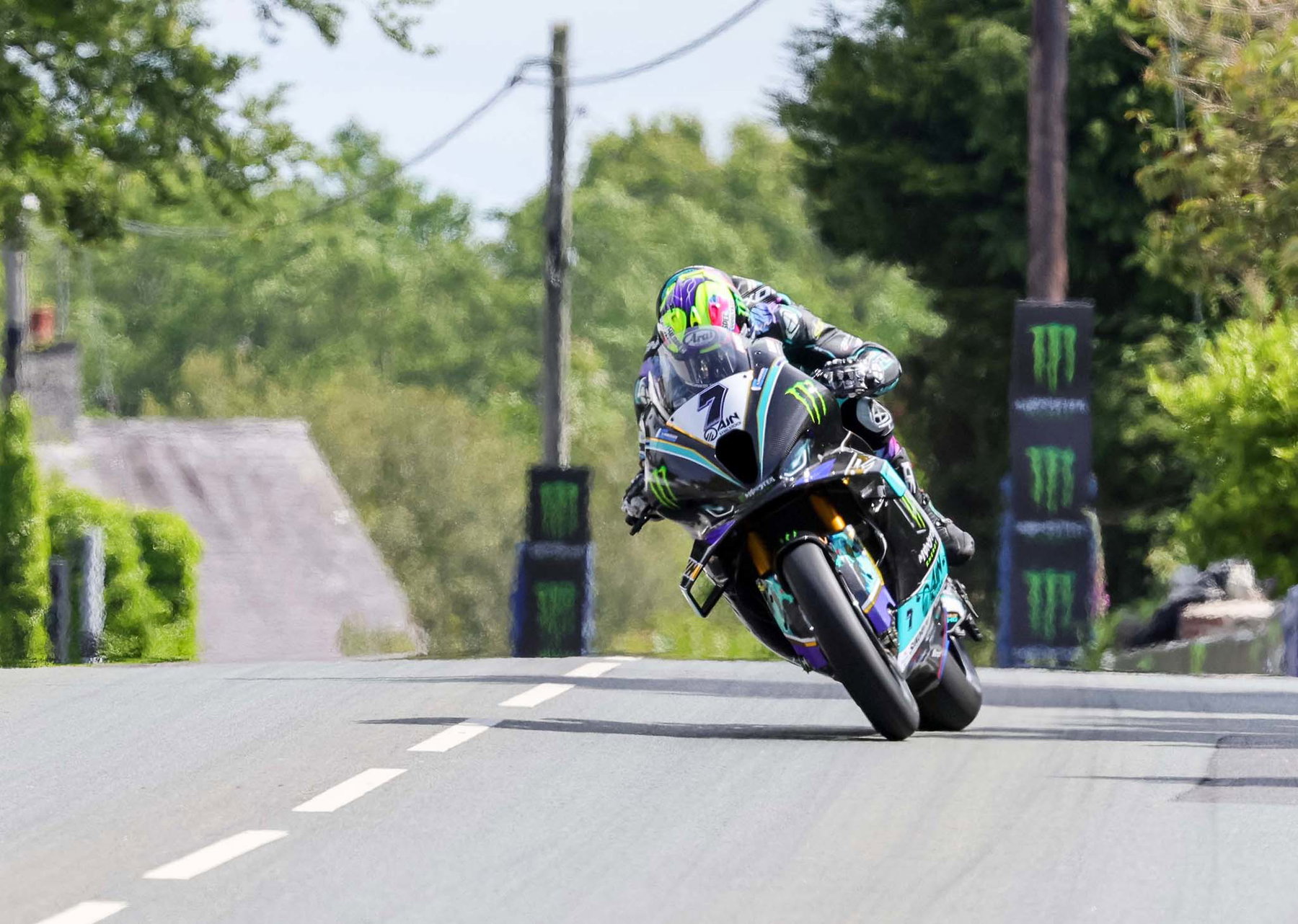 TT 2026: Schwantz-Hommage, Seitenwagen-Dominanz und ein prominenter Rückzug 1 Josh Brookes auf der Superbike bei der Isle of Man TT 2024 am Ballagarey